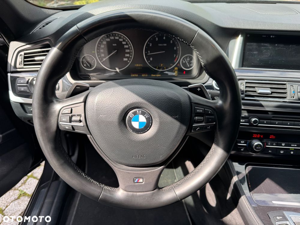 BMW Seria 5 535i - 13
