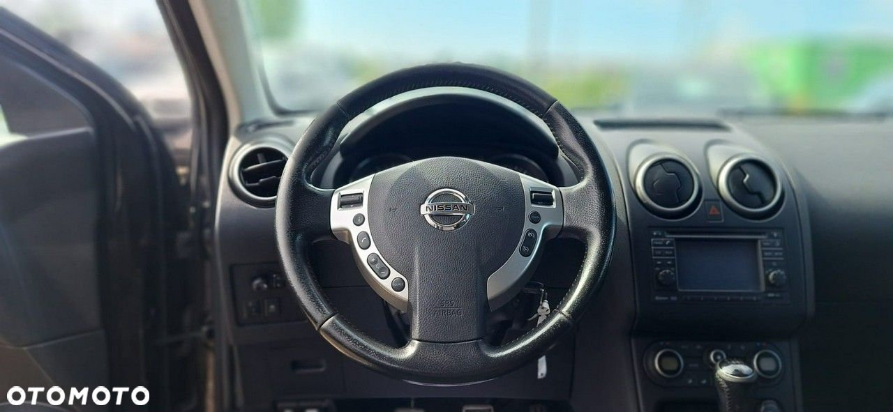 Nissan Qashqai - 10