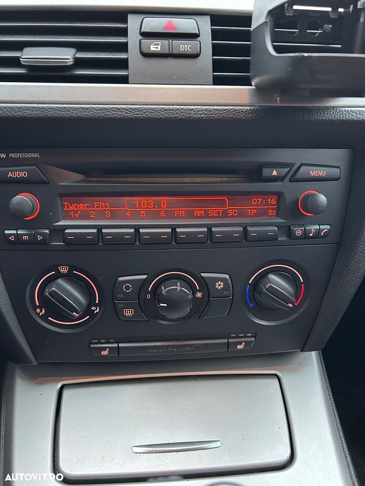 BMW Seria 3 318d - 8