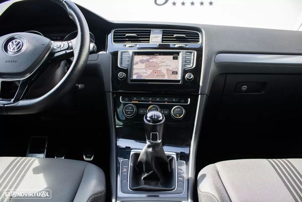 VW Golf Variant 1.6 TDi Highline - 44