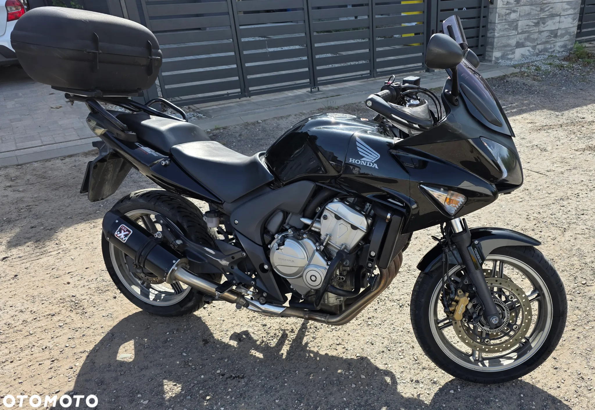 Honda CBF - 4