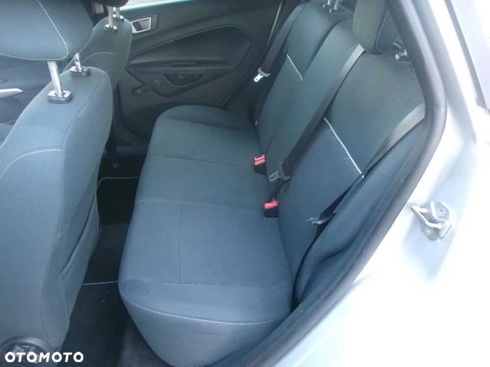 Ford Fiesta 1.25 Champions Edition - 13