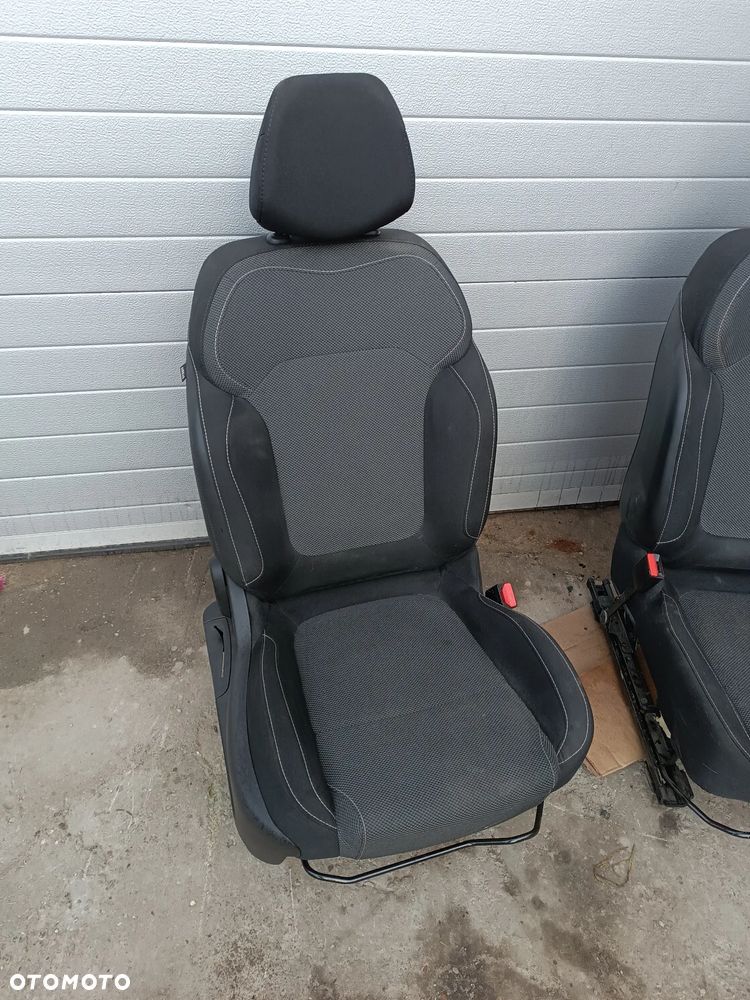 FOTELE PRZÓD PRZEDNIE LEWY PRAWY RENAULT MEGANE IV - 4