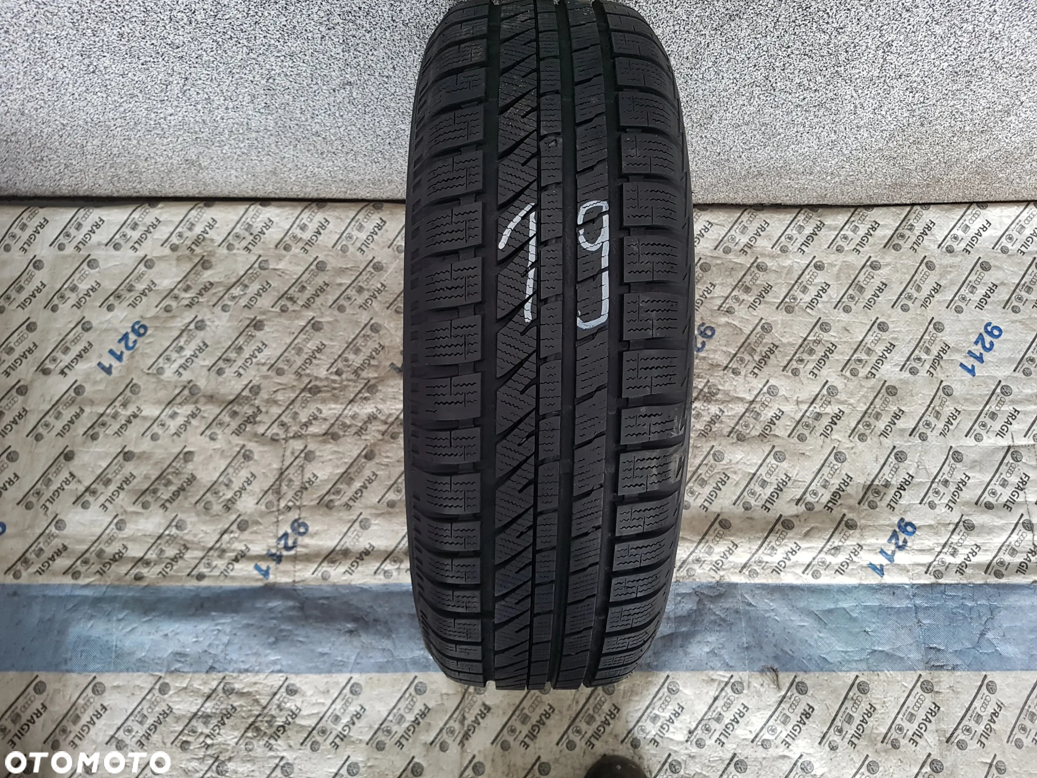 BRIDGESTONE BLIZAK LM-30 215/65R16 215/65/16 - 10
