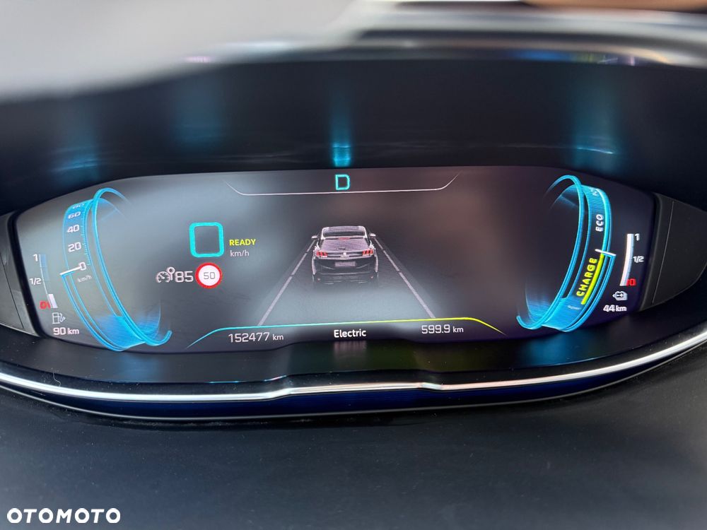 Peugeot 3008 1.6 PureTech Hybrid4 PHEV Allure S&S EAT8 - 18