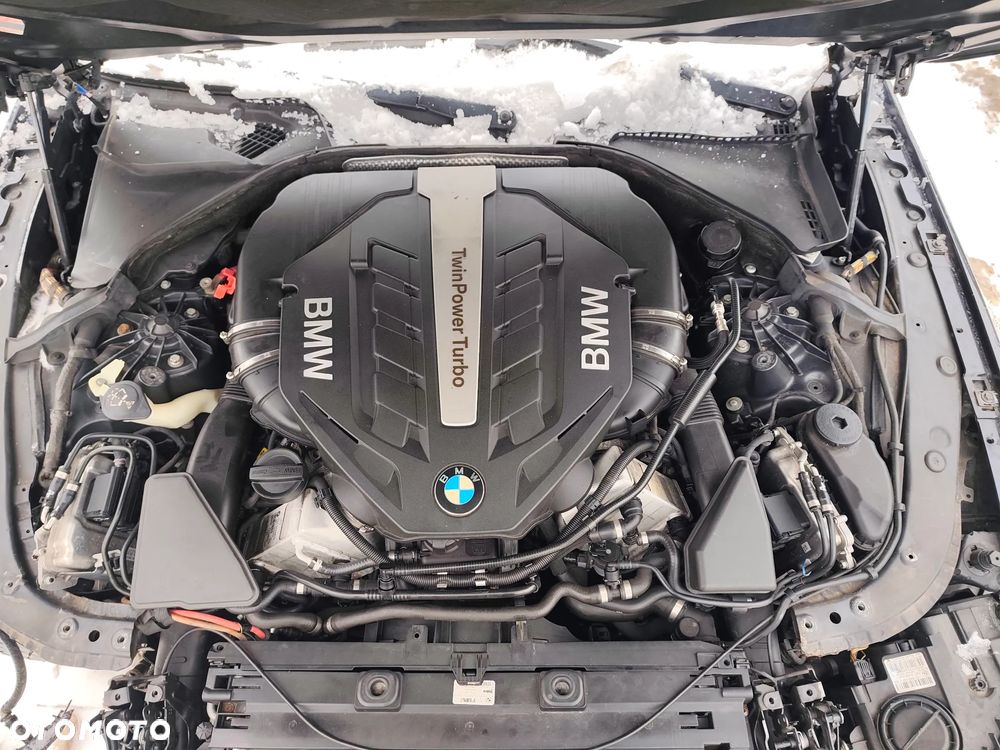 BMW Seria 6 650i xDrive - 10