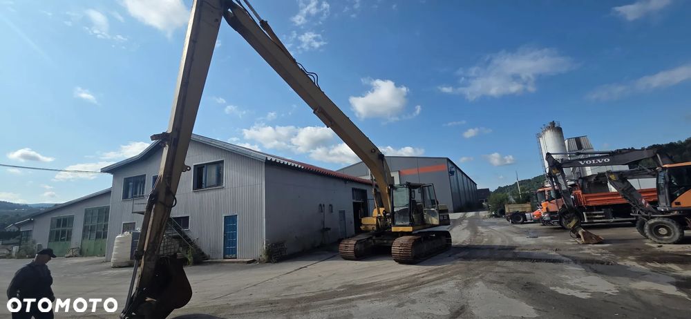 Caterpillar 325L - 10