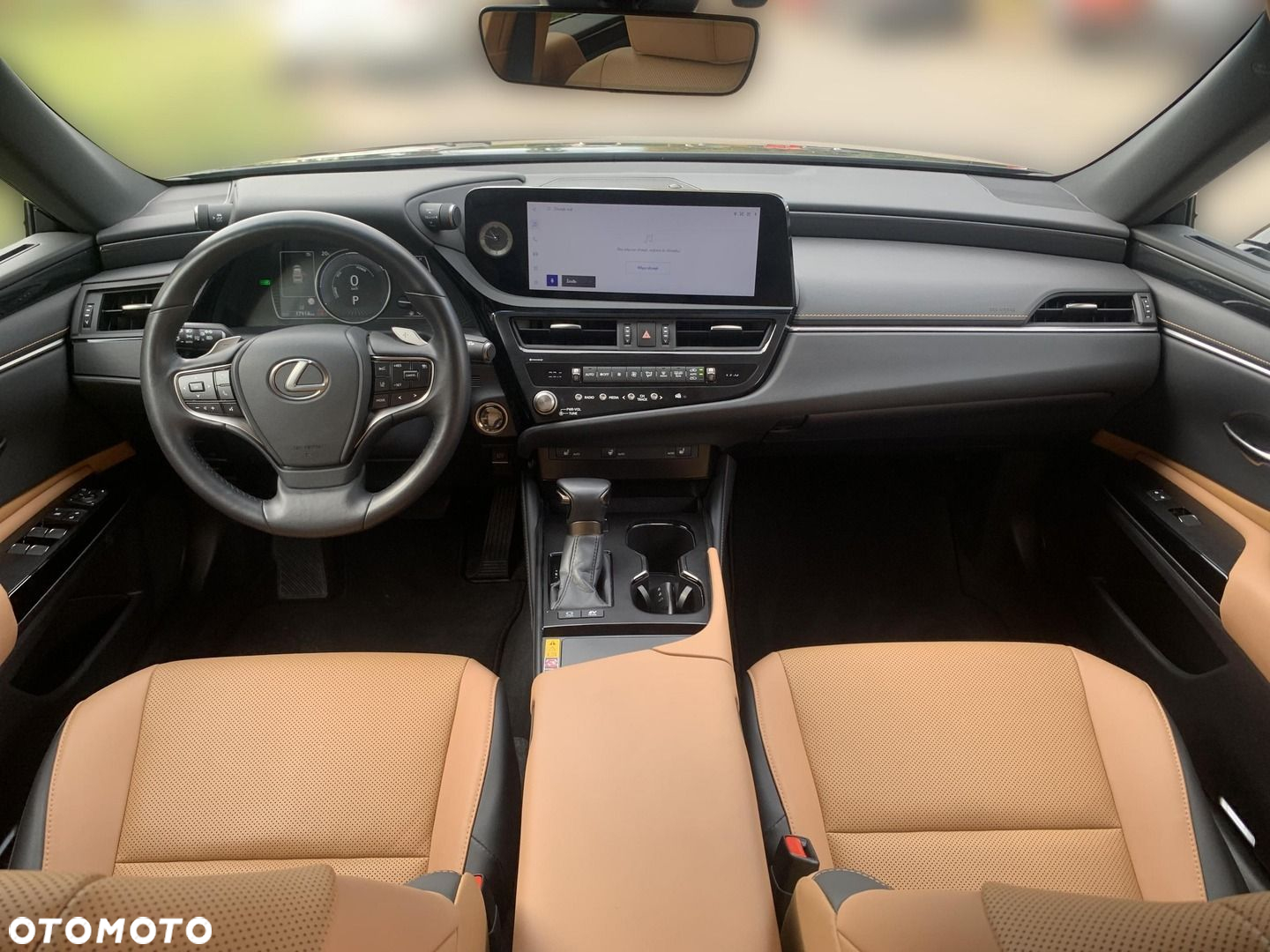 Lexus ES 300h Business Edition - 3