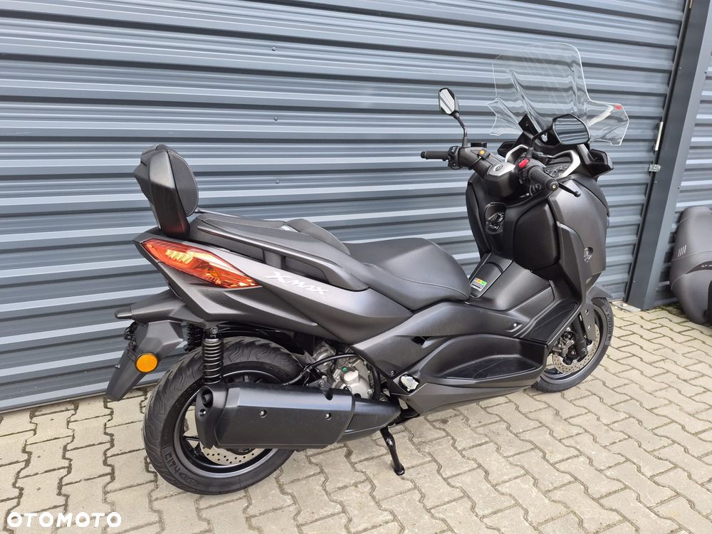 Yamaha X-max - 5