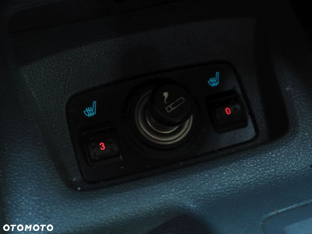 Ford C-MAX 1.6 TDCi Start-Stop-System Champions Edition - 30
