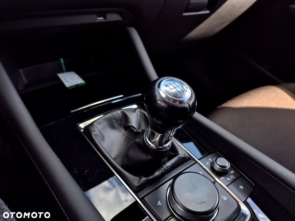 Mazda 3 e-SKYACTIV-G 122 M HYBRID EXCLUSIVE-LINE - 20