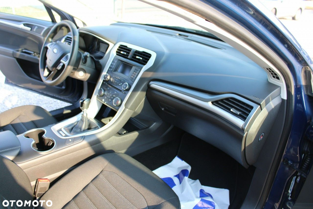 Ford Mondeo - 18