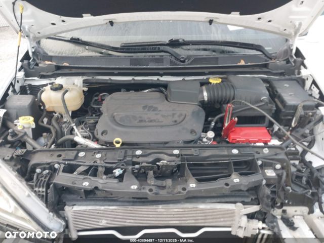 Chrysler Pacifica - 17