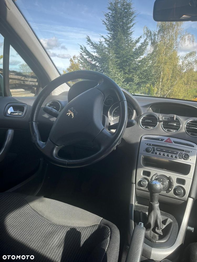 Peugeot 308 - 4