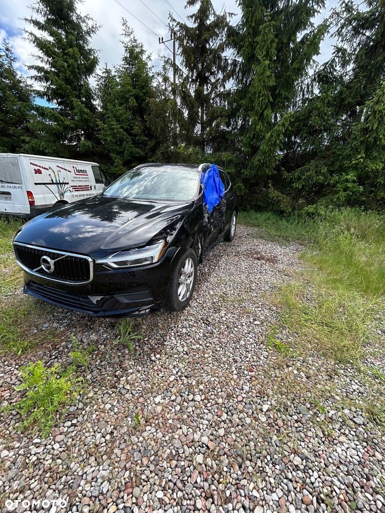 Volvo XC 60 T5 AWD Geartronic Momentum - 2
