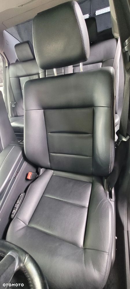 Mercedes-Benz Klasa E 200 CDI DPF BlueEFFICIENCY Automatik Avantgarde - 14