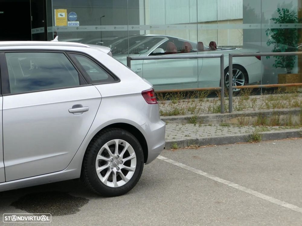 Audi A3 Sportback 2.0 TDI Advance - 16