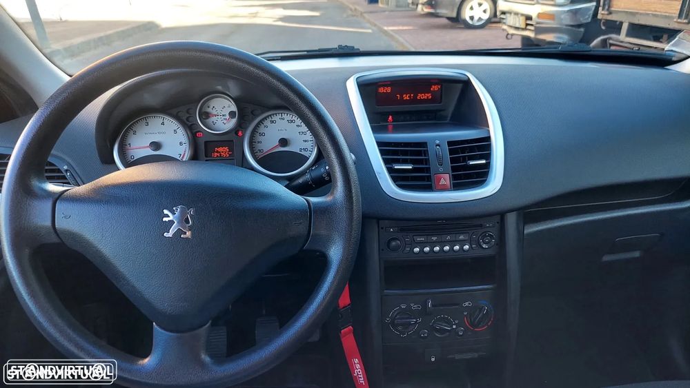 Peugeot 207 1.4 16V Open - 12