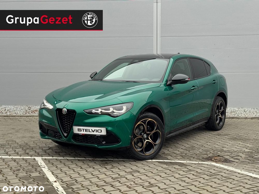 Alfa Romeo Stelvio - 1