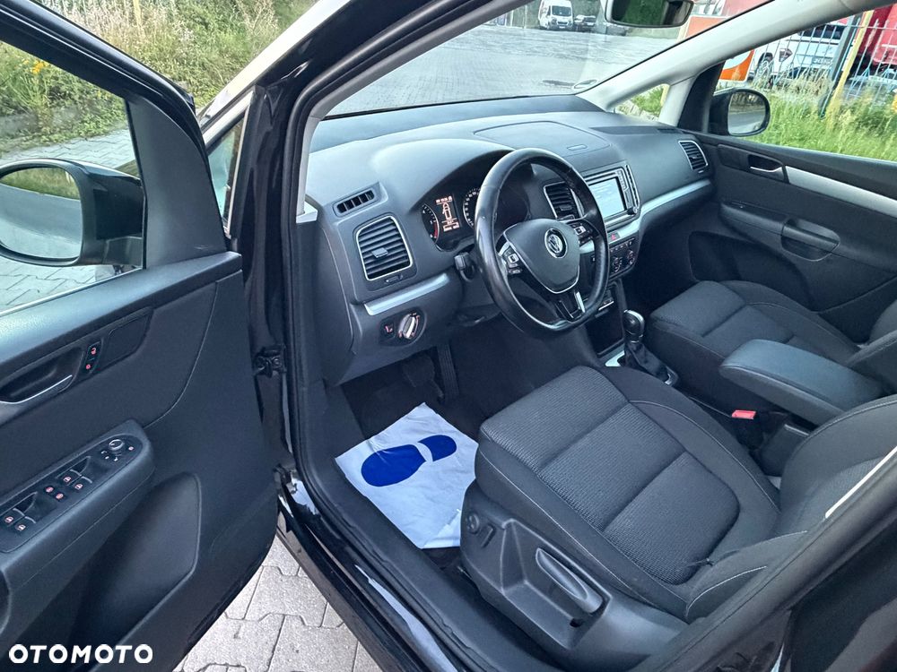 Volkswagen Sharan 2.0 TDI DSG (BlueMotion Technology) Highline - 15