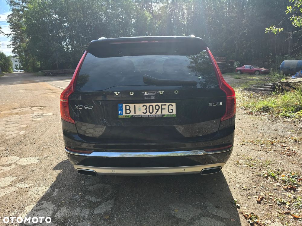 Volvo XC 90 - 4