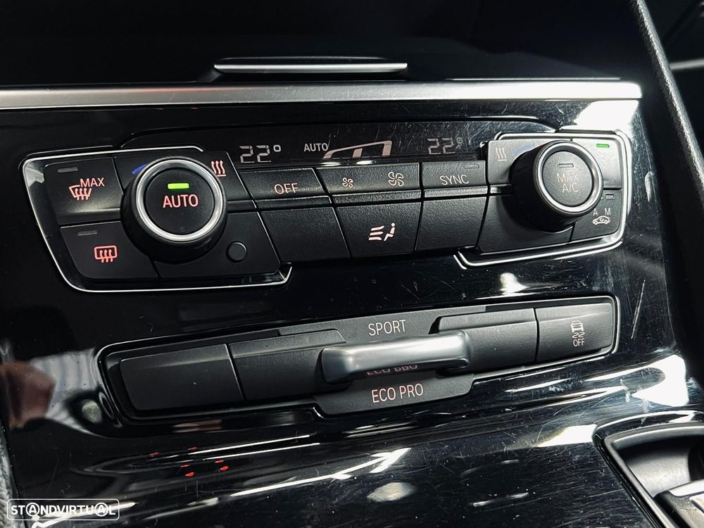 BMW 216 Active Tourer d Advantage - 25