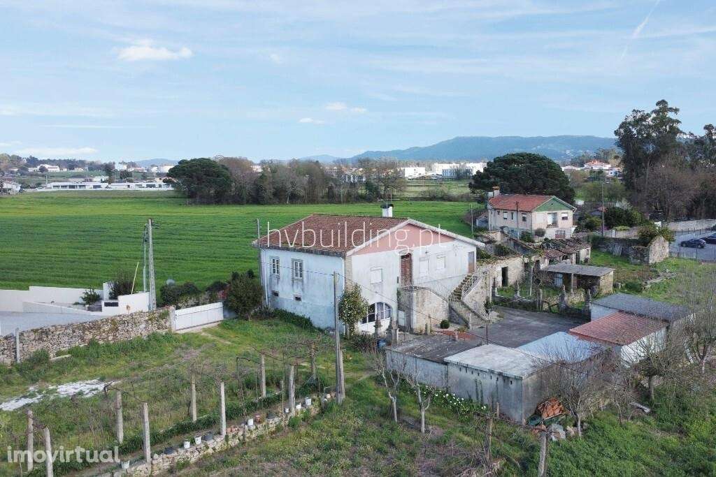 Quintinha localizada em  Tamel (São Veríssimo) - Grande imagem: 3/15