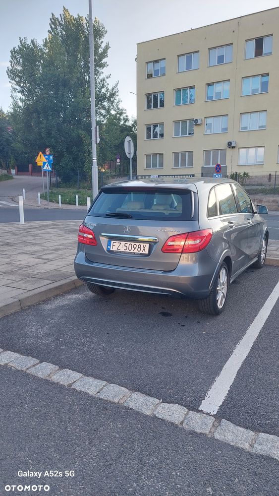 Mercedes-Benz Klasa B 200 7G-DCT - 5