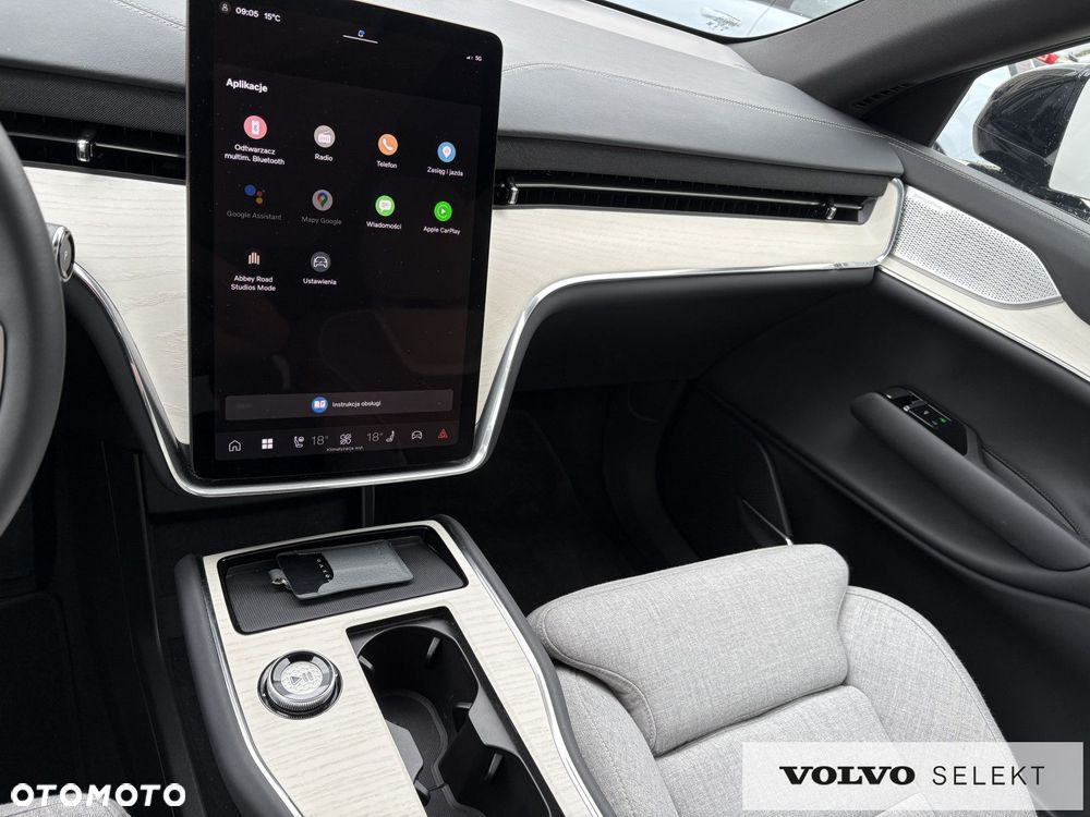Volvo EX90 - 19