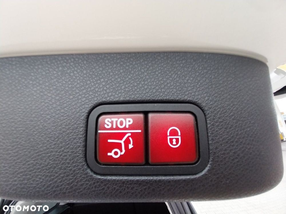 Mercedes-Benz GL - 24