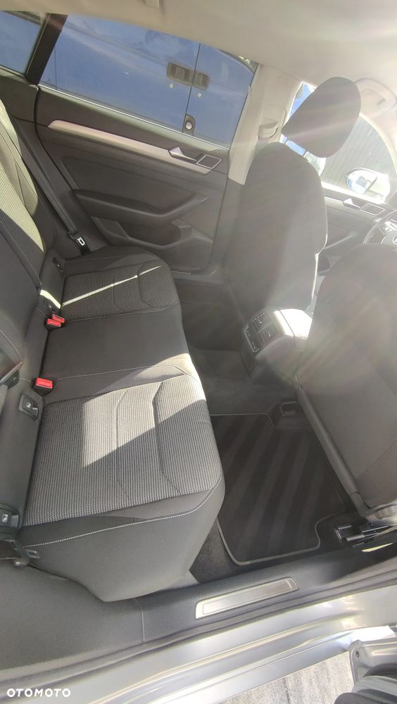 Volkswagen Arteon 2.0 TDI SCR DSG - 23
