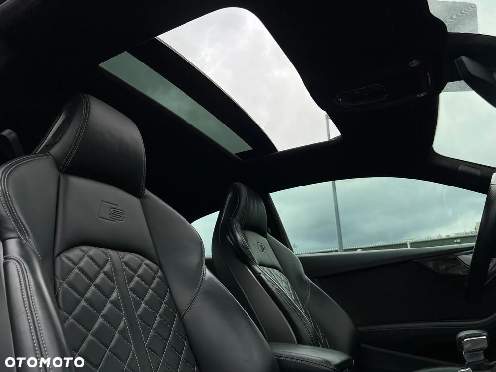 Audi S5 Coupé - 27