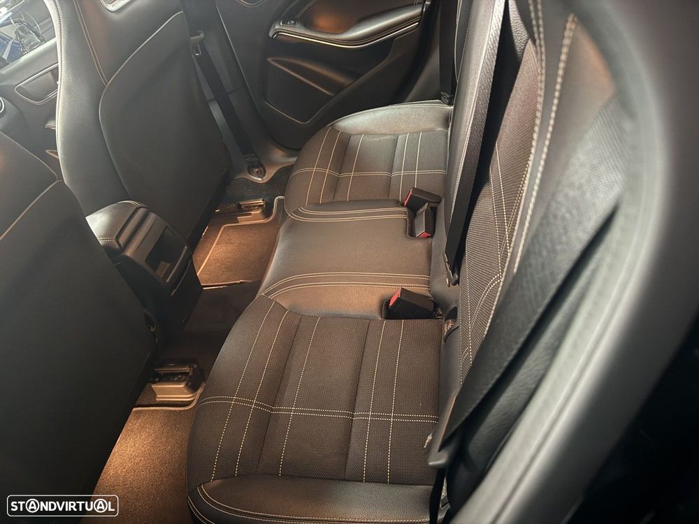 Mercedes-Benz A 180 d Urban - 10