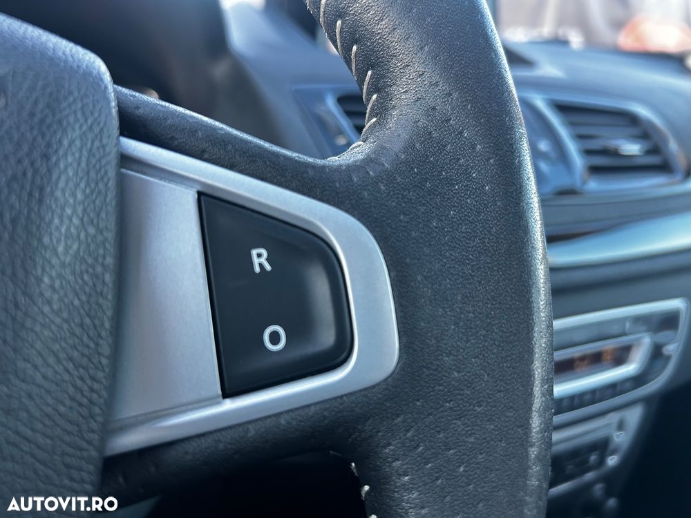 Renault Megane - 19