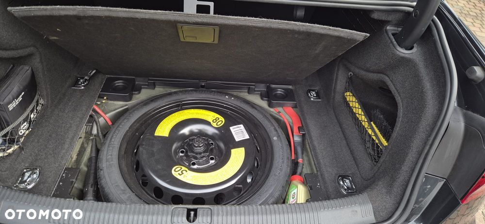 Audi A4 Limousine 40 TDI mHEV S tronic - 12