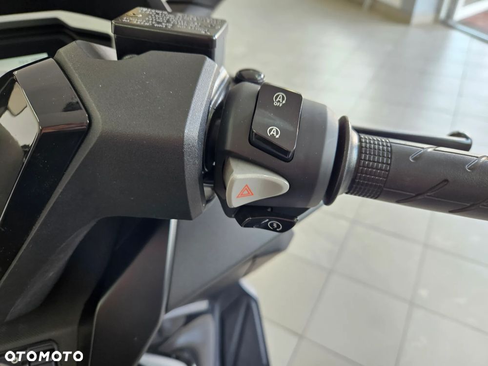 Honda NSS - 14
