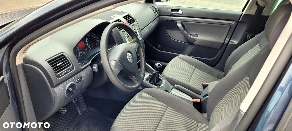 Volkswagen Golf V 1.9 TDI Comfortline - 8
