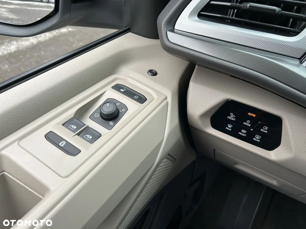 Volkswagen California - 26