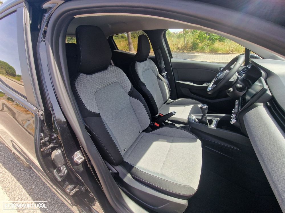 Mitsubishi Colt 1.0 MPI-T Invite - 23