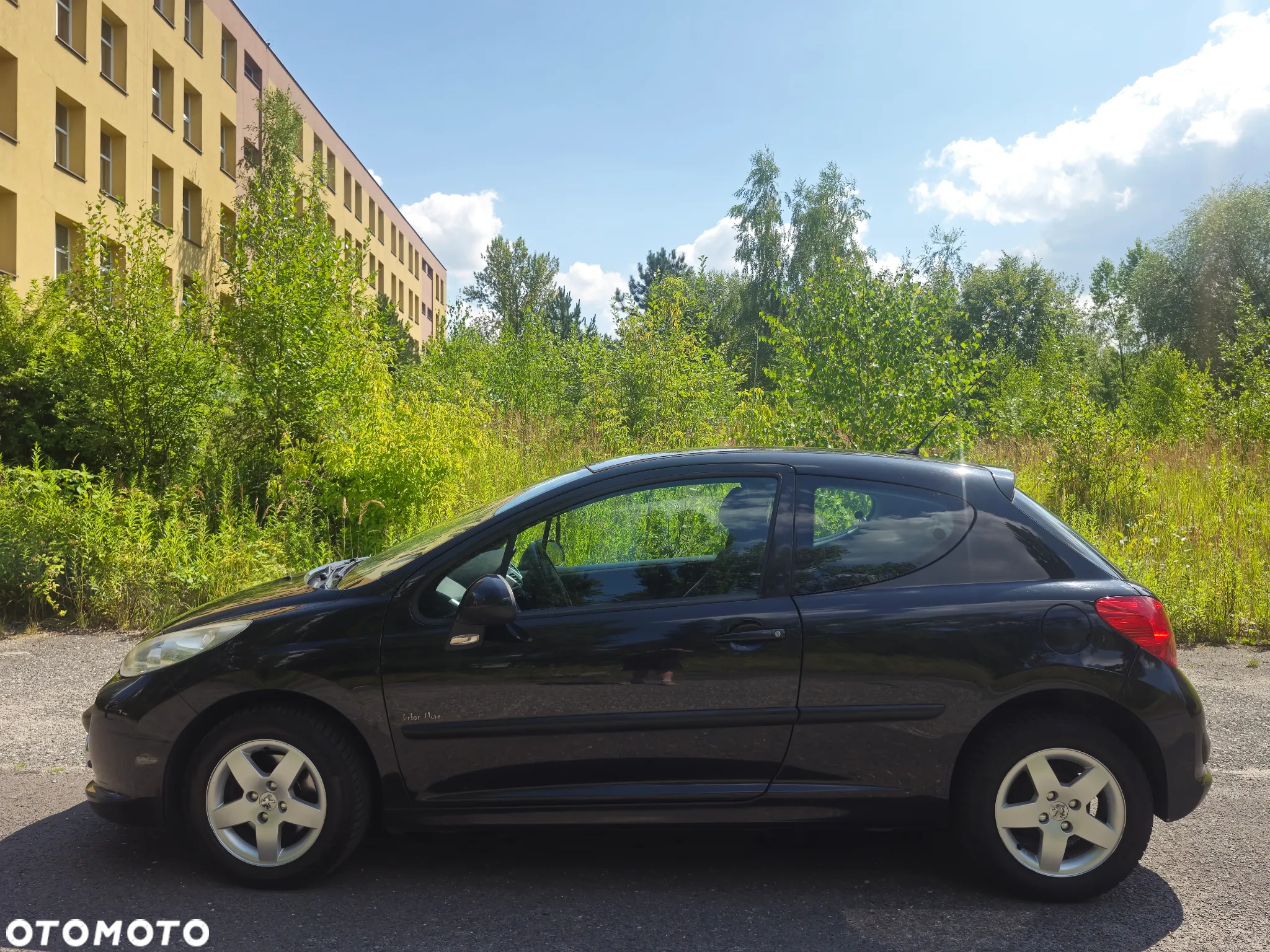 Peugeot 207 1.4 16V Trendy - 4