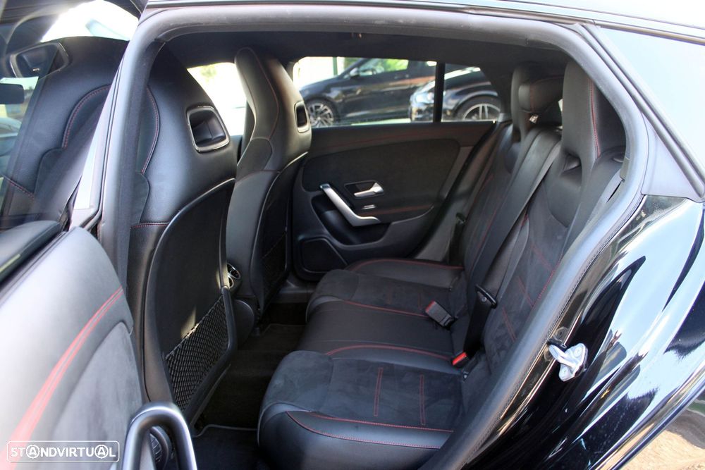 Mercedes-Benz CLA 250 e 8G-DCT AMG Line - 33