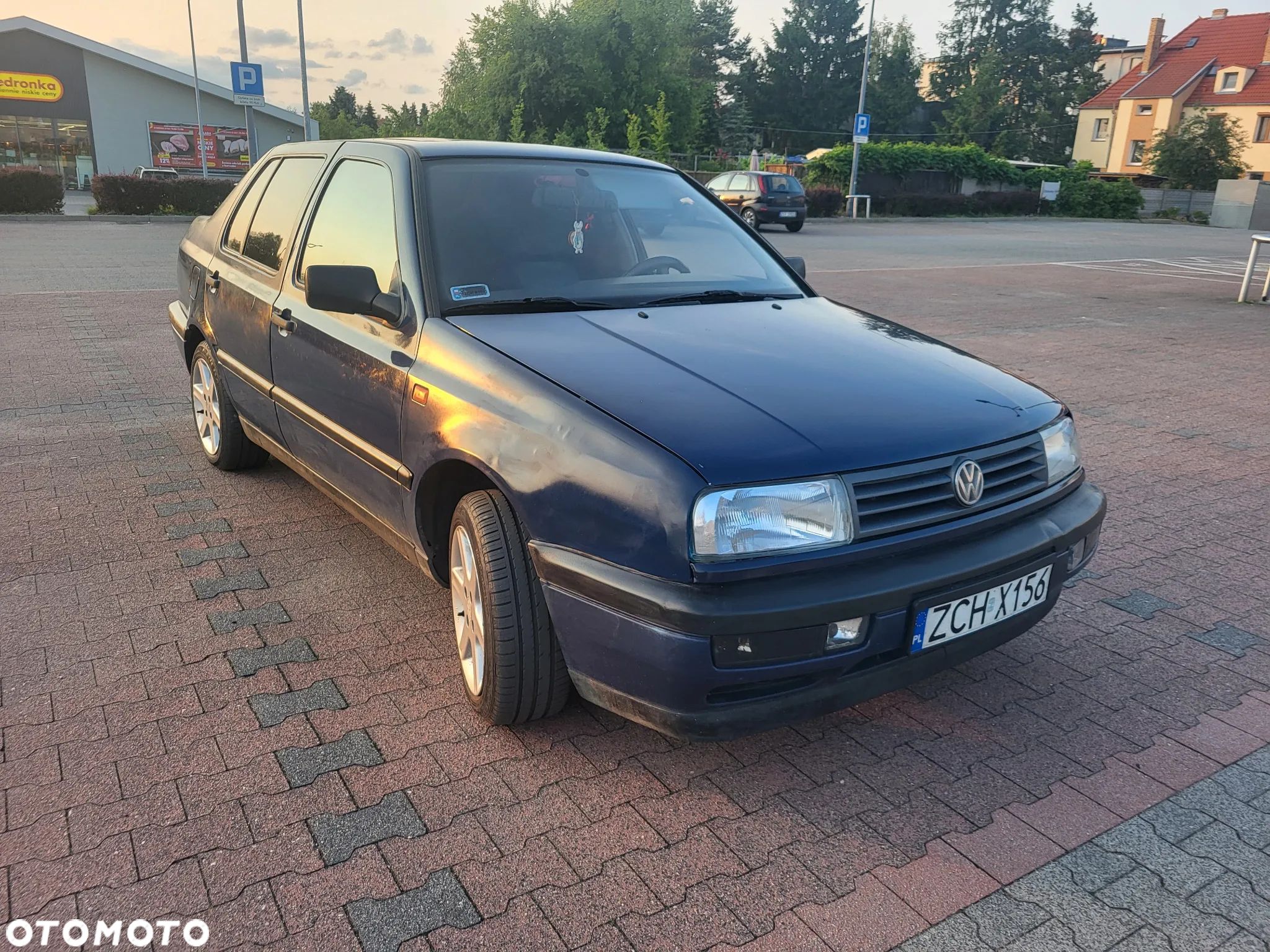 Volkswagen Vento - 1