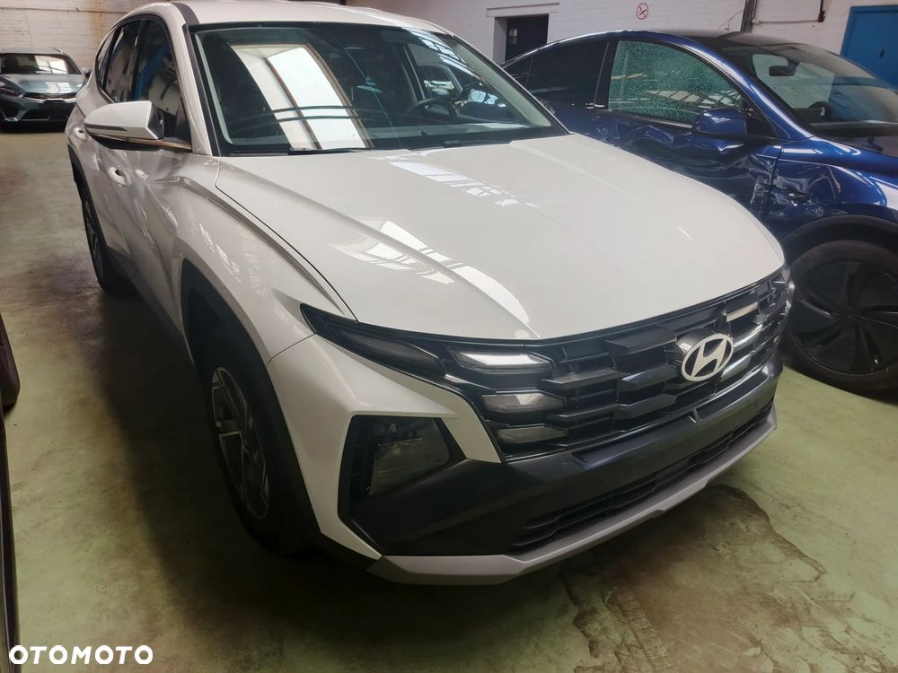 Hyundai Tucson 1.6 T-GDi HEV Modern 2WD - 1