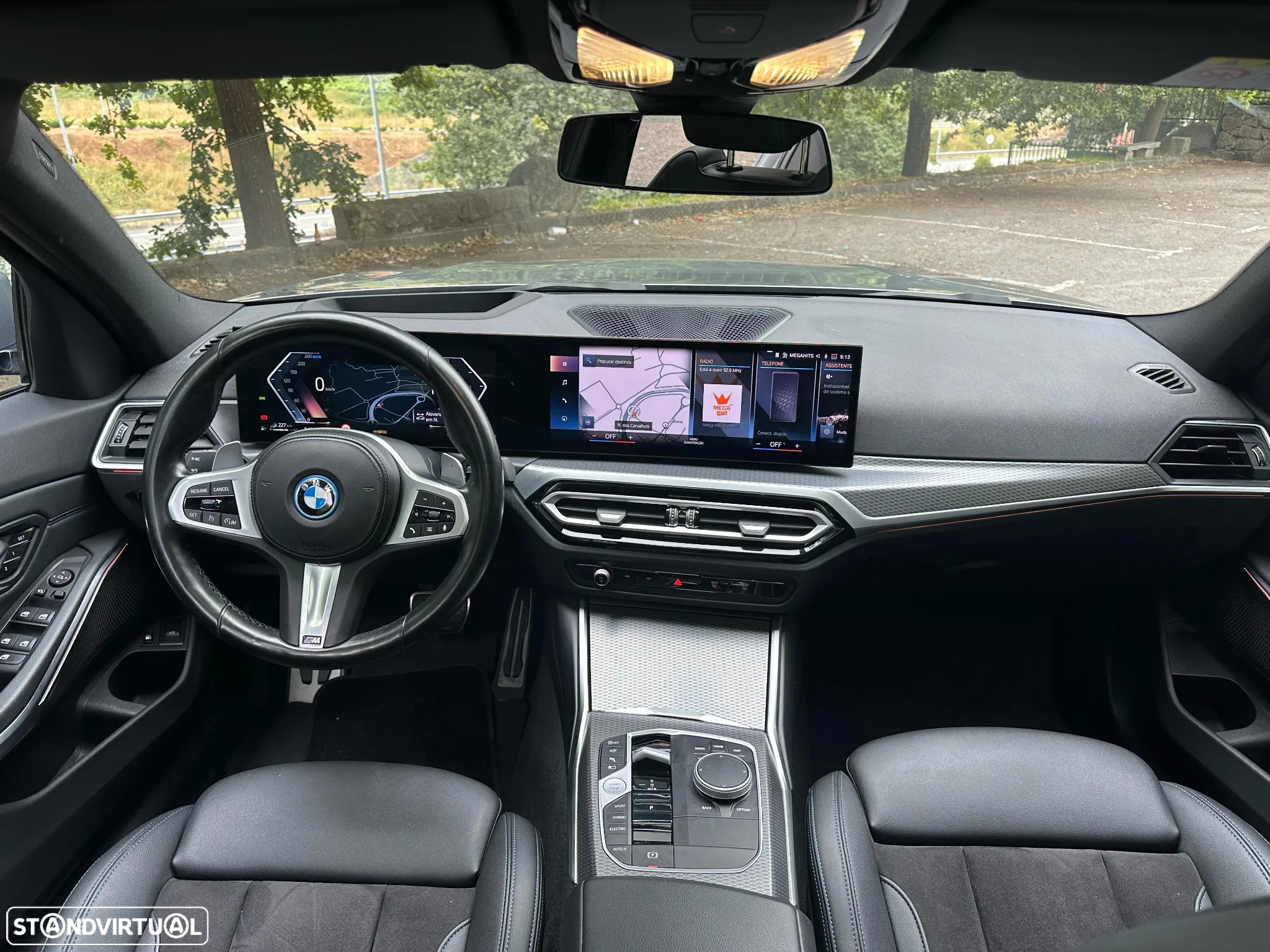 BMW 330 e Touring Pack Desportivo M Auto - 10