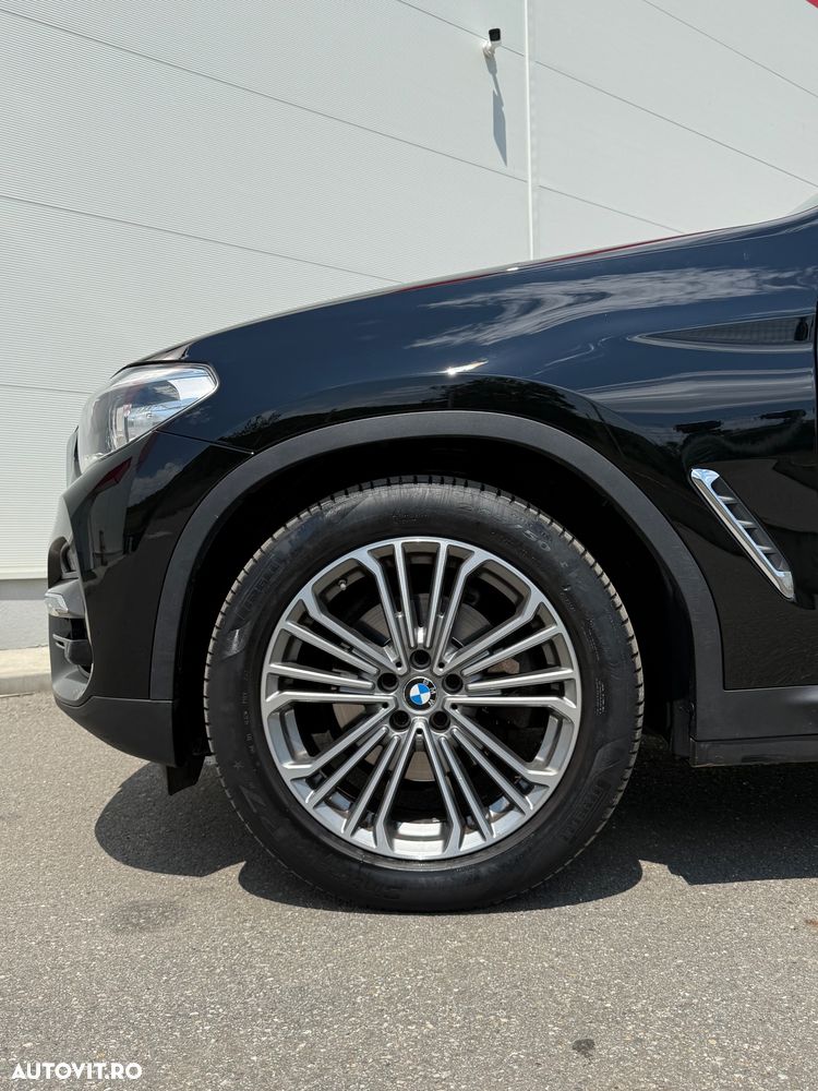 BMW X3 xDrive20d AT Luxury Line - 27
