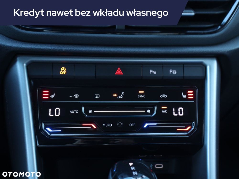 Volkswagen T-Roc - 15