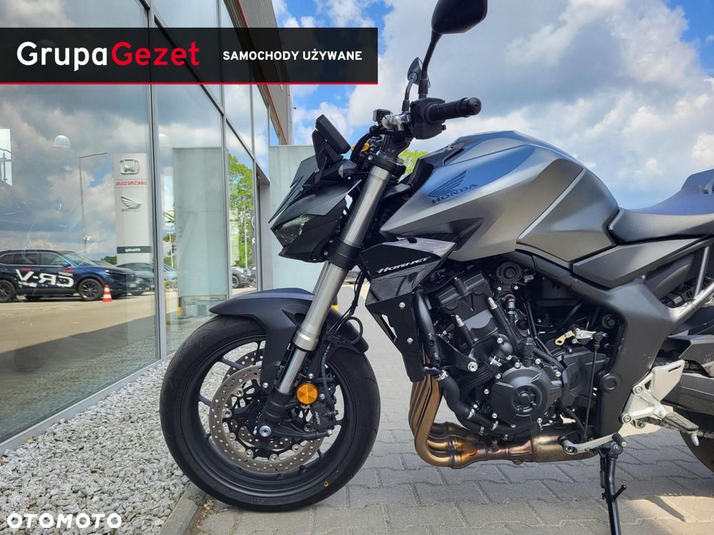 Honda CB - 8