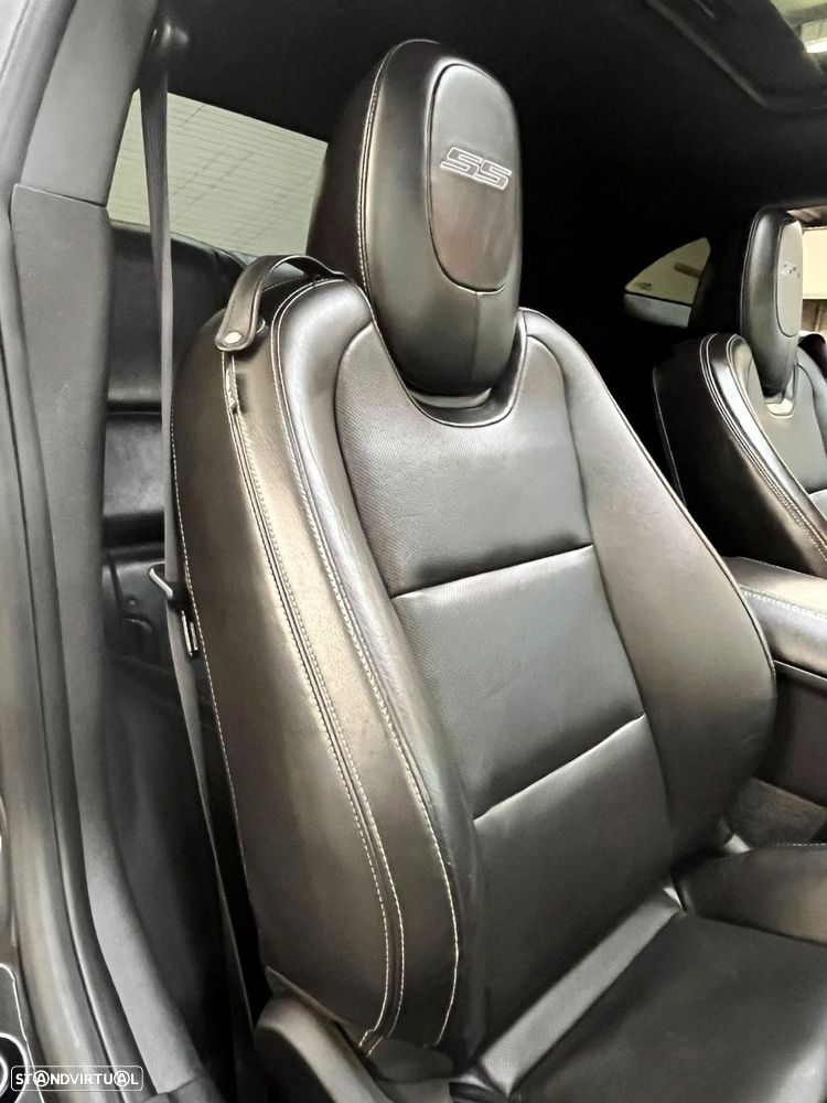 Chevrolet Camaro - 19