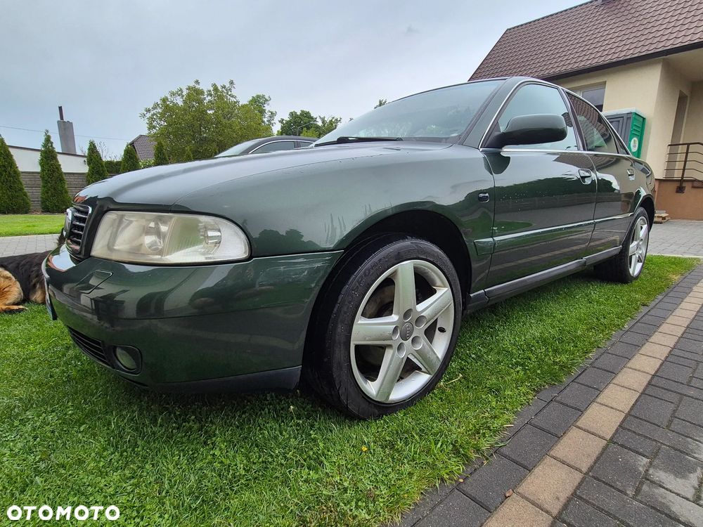 Audi A4 Limousine - 29