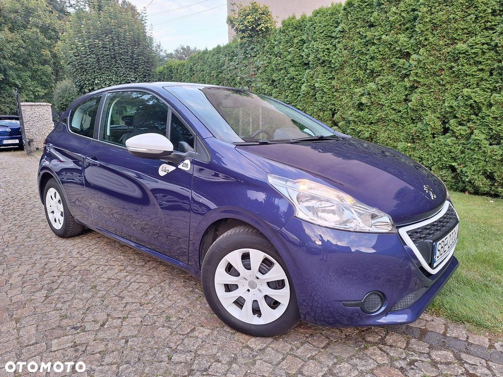 Peugeot 208 - 2